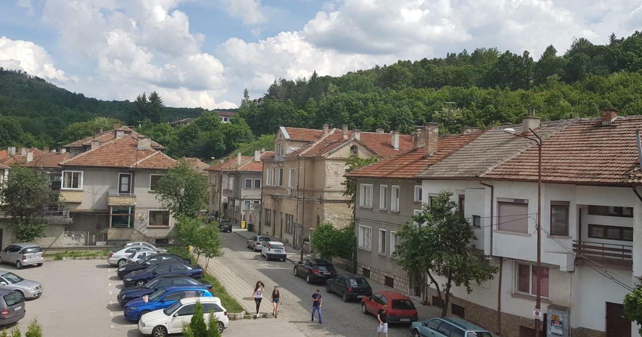 Часовника Otel Tryavna Dış mekan fotoğraf